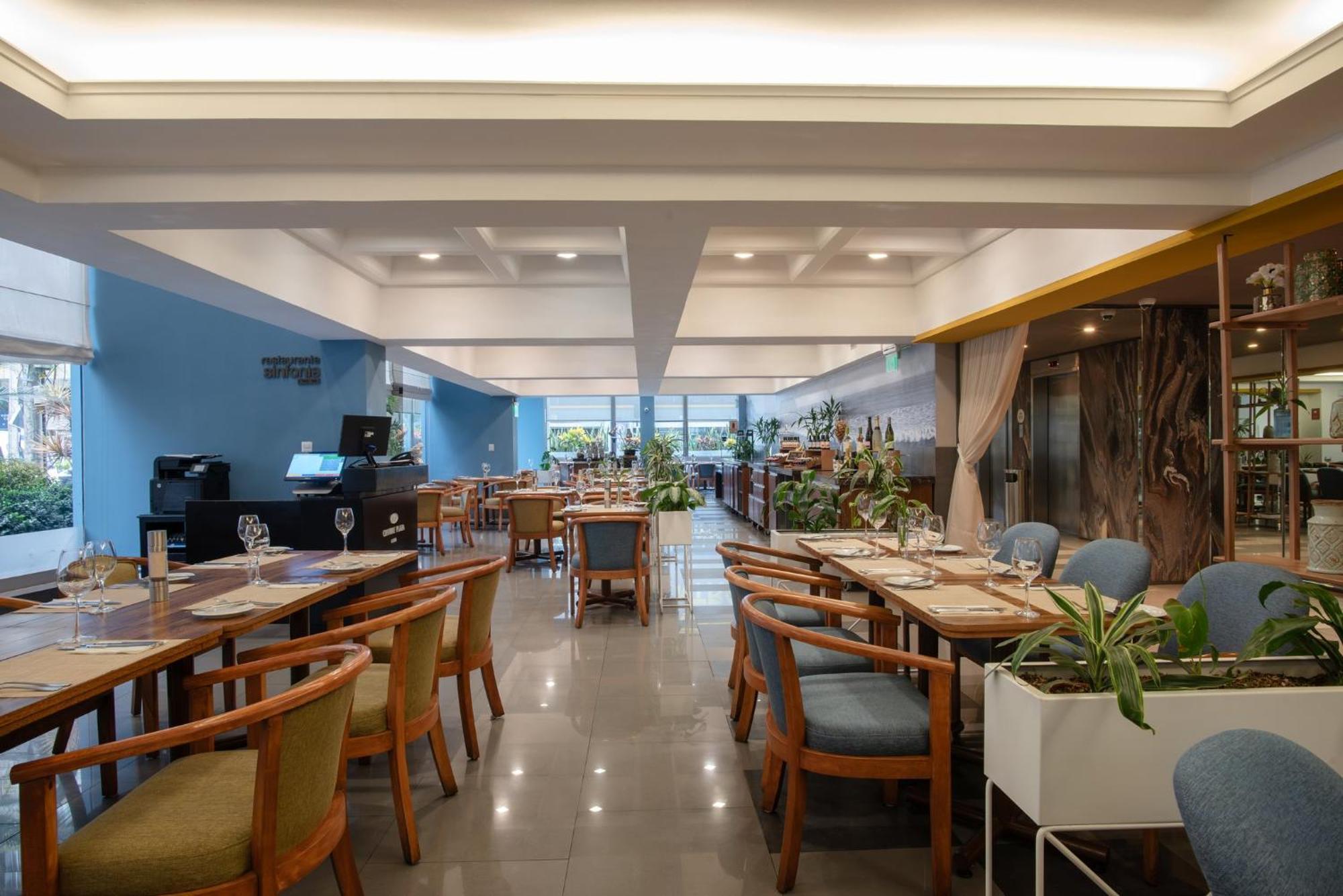 Готель Crowne Plaza Lima By Ihg Екстер'єр фото The interior of the restaurant